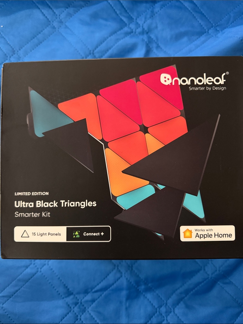 Nanoleaf Ultra Black Triangles Smarter Kit - Black